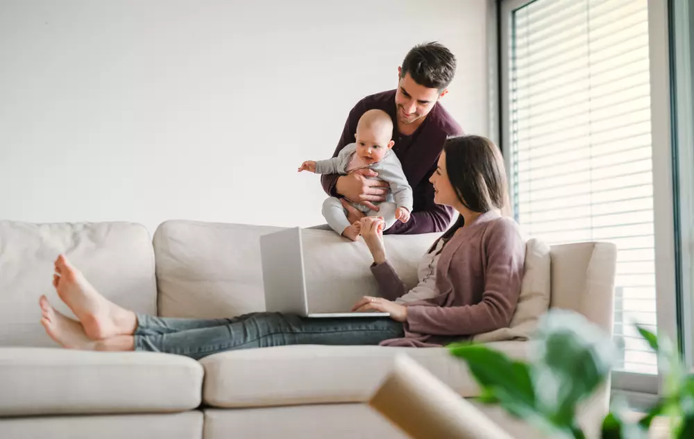 Een kind op komst? Dit moet je weten over de uitbreiding van het betaald ouderschapsverlof!